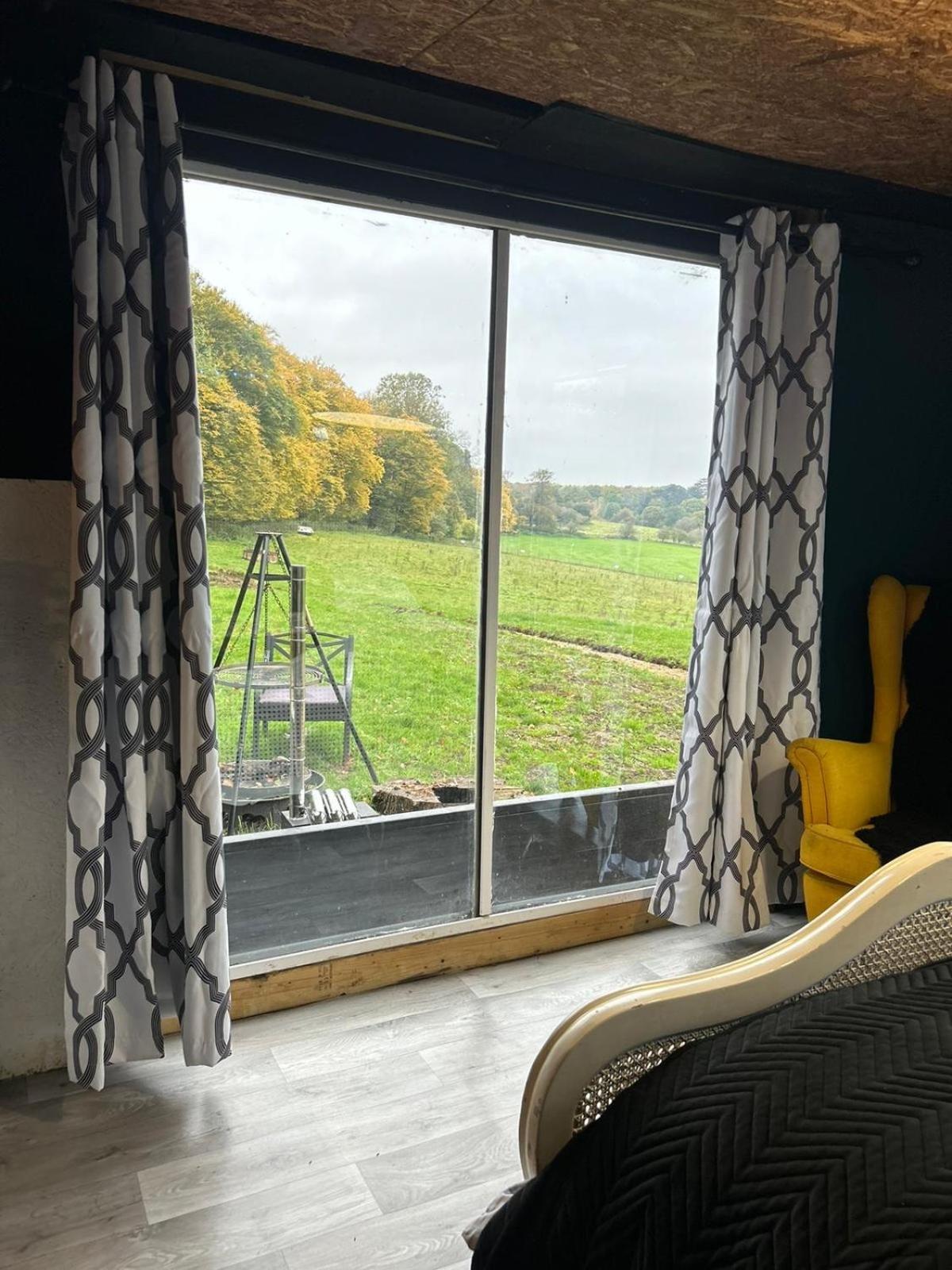 Hertford Farm With Wood Burner Pet Friendly Fire Pit Bbq *